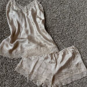 Intimissi Cream Lace Trim Sleepwear Set